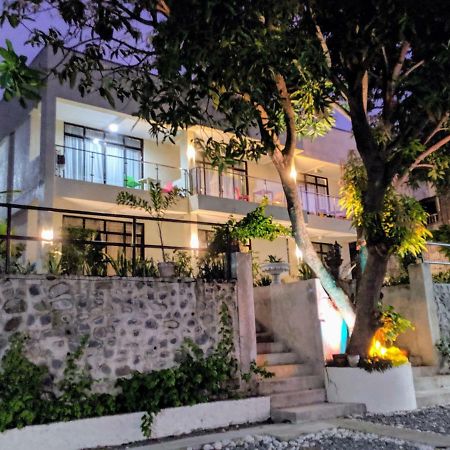 Bentrina Diving Resort Mabini  Zewnętrze zdjęcie