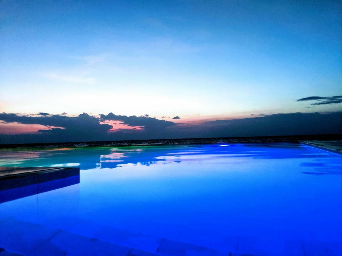 Bentrina Diving Resort Mabini  Zewnętrze zdjęcie